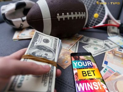 What is a parlay bet in football?
