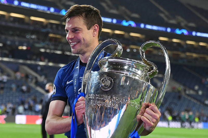 After Terry, Chelsea were fortunate to have a loyal bodyguard named Azpilicueta