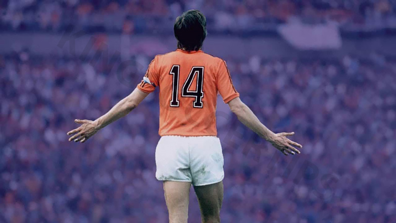 Cruyff is a representative of mesmerizing total gameplay