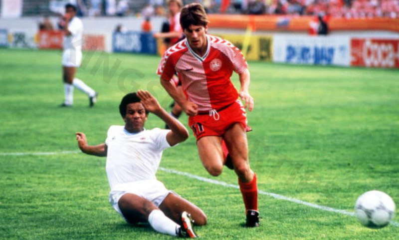 Michael Laudrup is a great player of Danish football