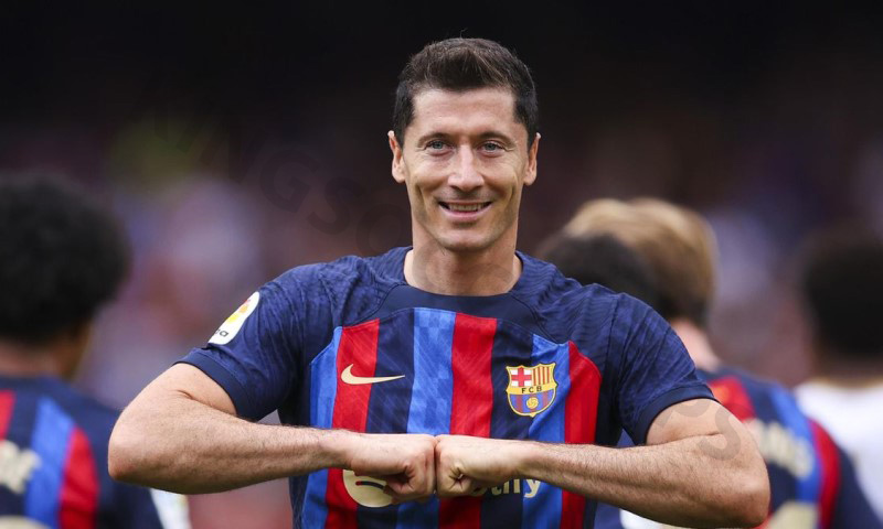 Robert Lewandowski - Highest paid player in fc Barcelona