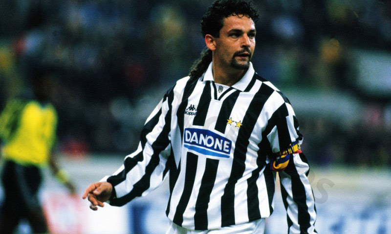 Roberto Baggio is famous number 18 football players