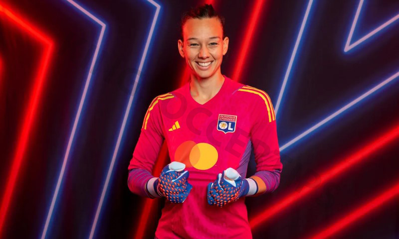 Endler is the best female goalkeeper of all time