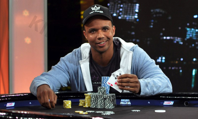 Phil Ivey is the richest football gamblers in the world