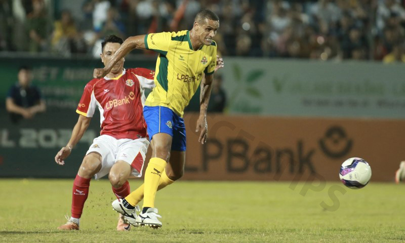 Rivaldo is the best soccer player from brazil