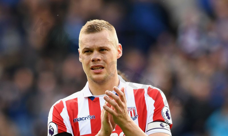Ryan Shawcross is famous for his uncompromising playing style