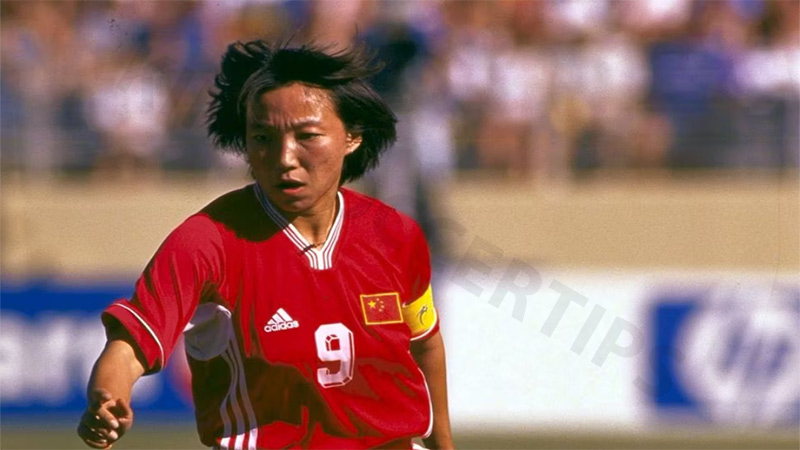 Best football female player: Sun Wen (China)