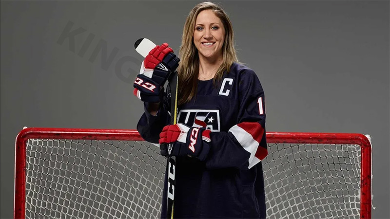 Best women's hockey players: Meghan Duggan