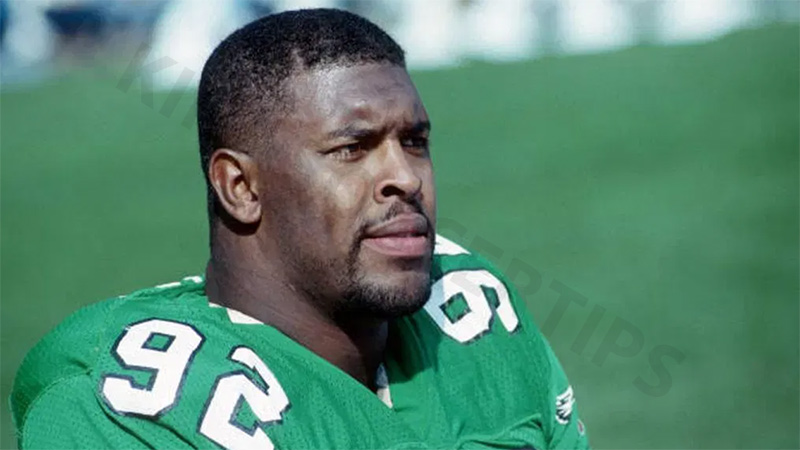 Who is the best player in the NFL history: Reggie White