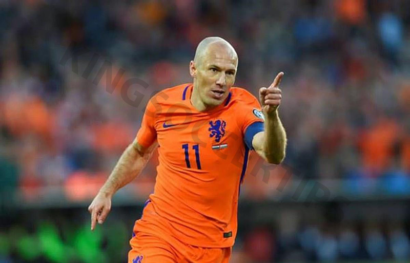 Arjen Robben - Most left footed goals