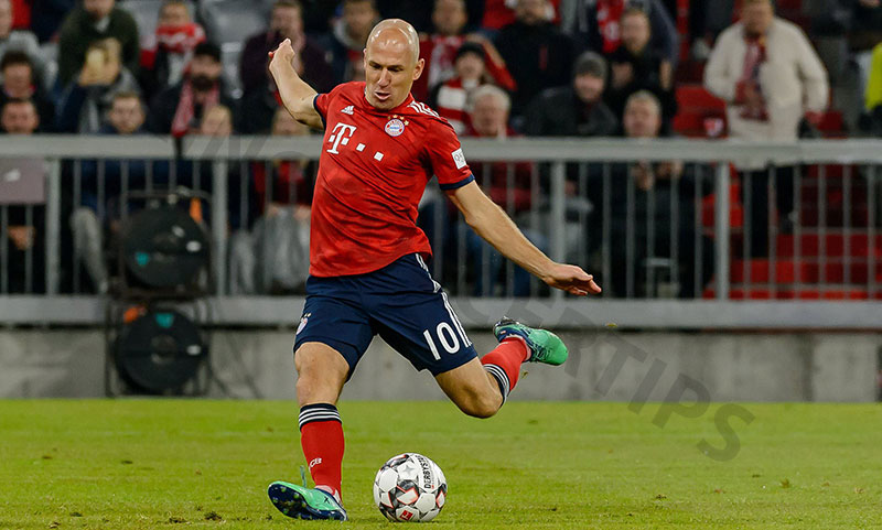 Arjen Robben - Who is the most injured player in football​