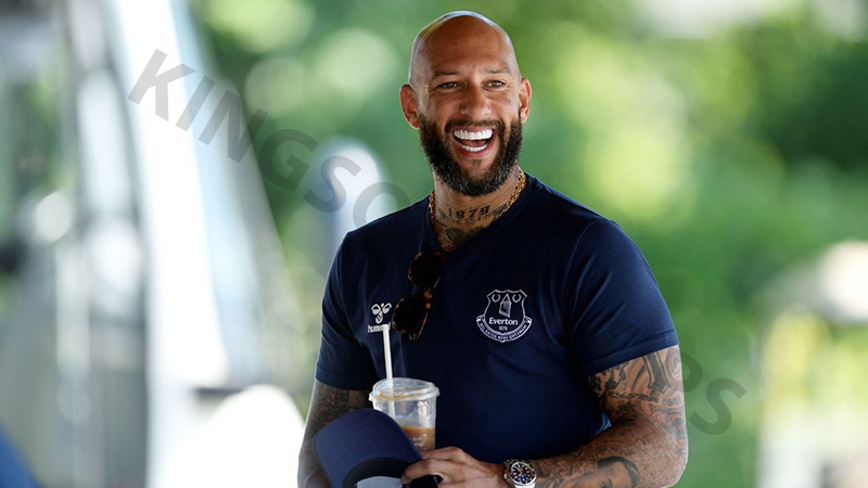 Who is the best goalkeeper in the Premier League​ - Tim Howard