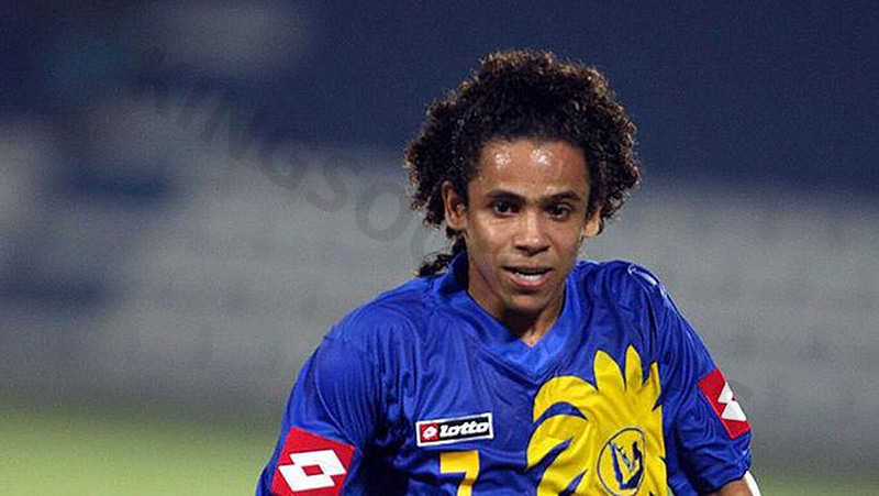 The shortest football player in the world​: Elton Jose Xavier Gomes