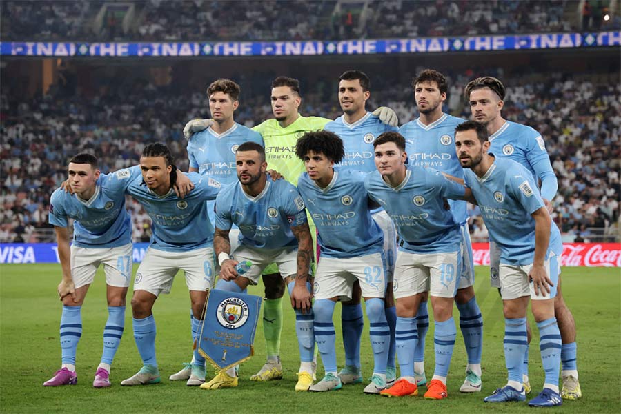 Best football team in the world country: Manchester City