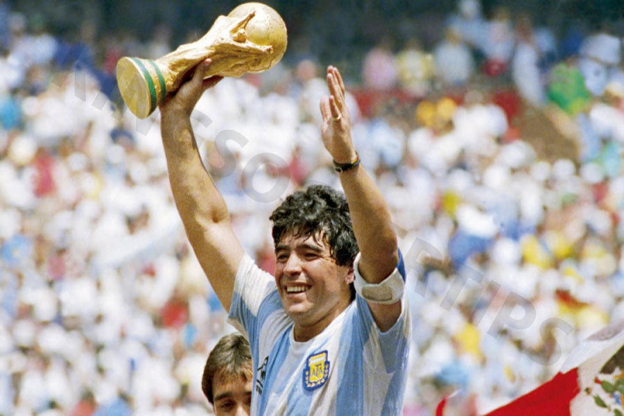 Biggest what ifs in sports history: What if Maradona's 'Hand of God' goal had been ruled out?