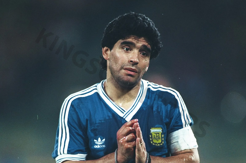 Diego Maradona - Top number 10 football players