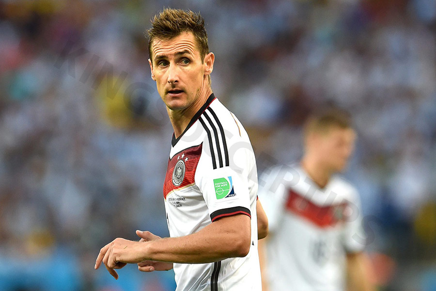 Famous football players number 11: Miroslav Klose