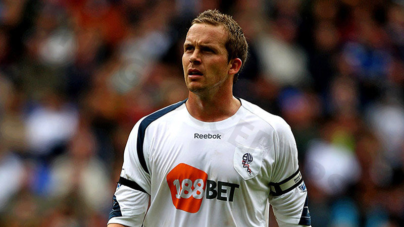 Players with the most fouls committed in Premier league: Kevin Davies (Southampton, Blackburn, Bolton) – 466 fouls