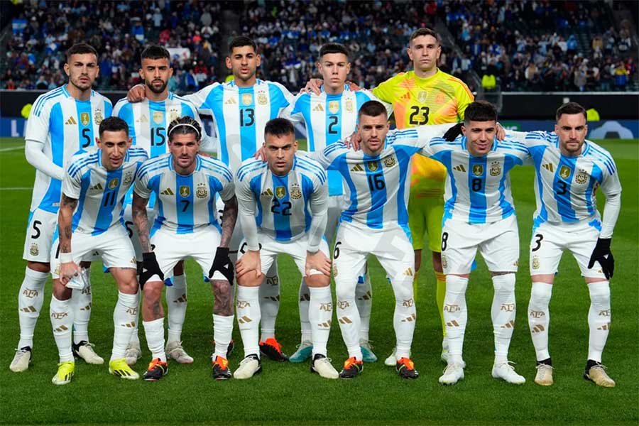 Which country has the best soccer players: Argentina