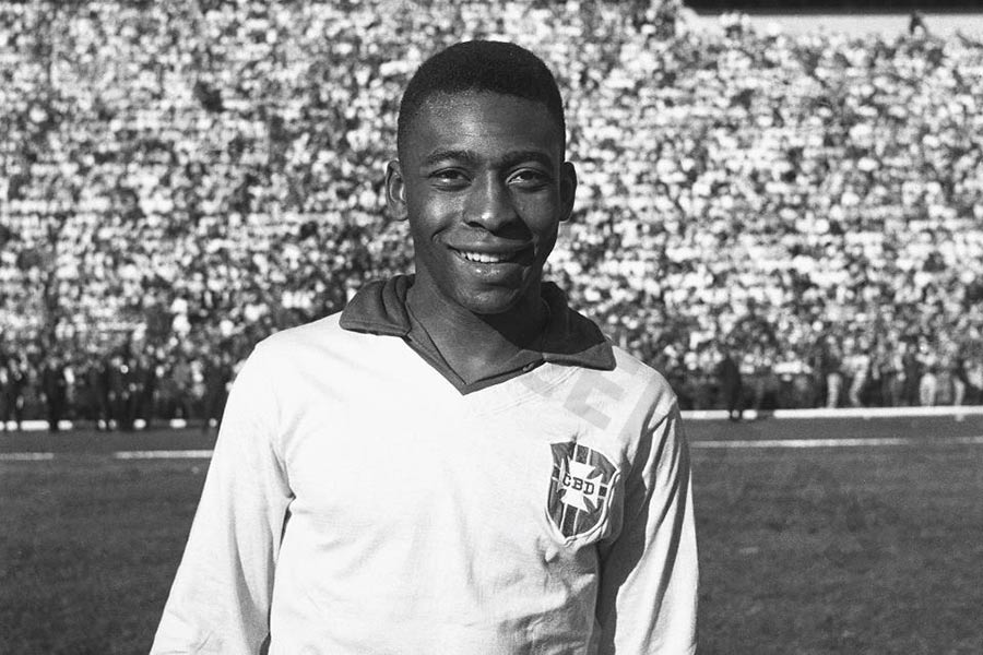 Youngest players in World cup history: Pele (Brazil – 17 years, 7 months, 23 days)