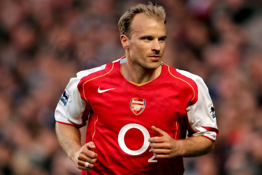 Dennis Bergkamp - Top assist EPL