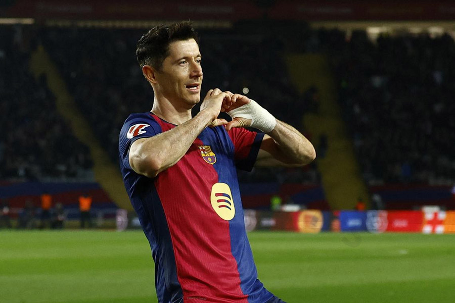 Robert Lewandowski - Players most international goals