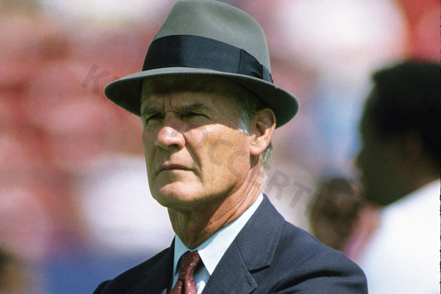 Tom Landry - Top NFL coaches of all time