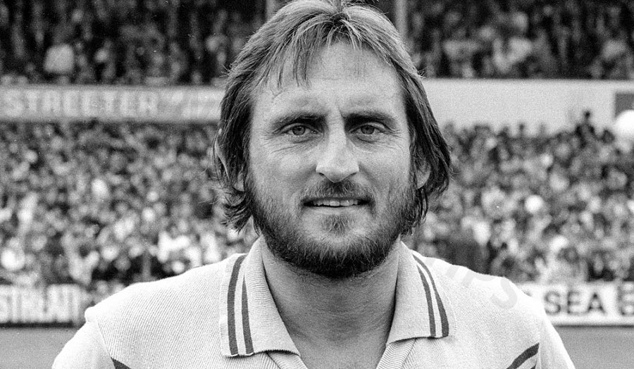 Frank Lampard Sr - Legendary defender, helped West Ham win 2 FA Cups and 1 Second Division championship