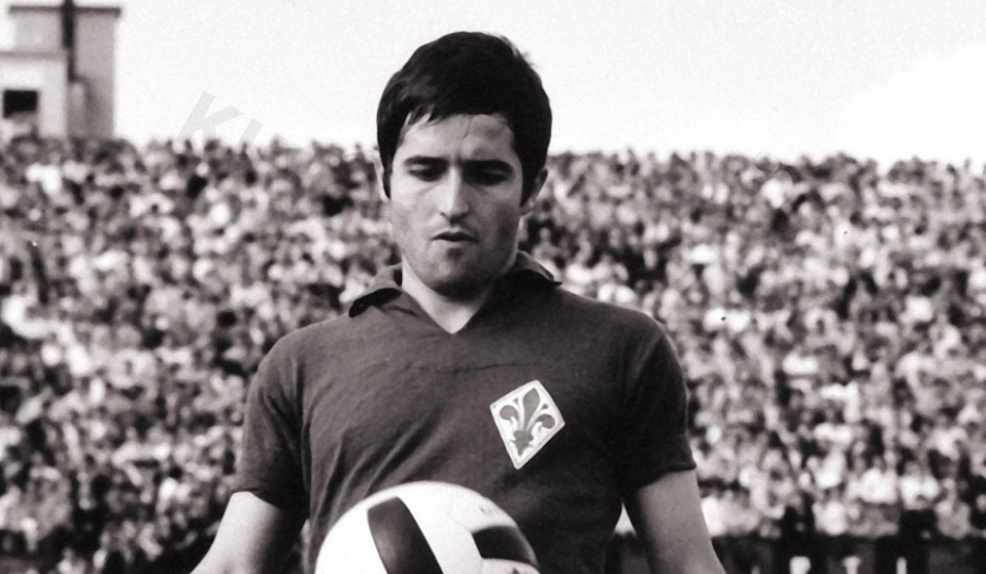 Giancarlo De Sisti was a talented playmaker who helped Fiorentina win the 1968–69 Serie A title