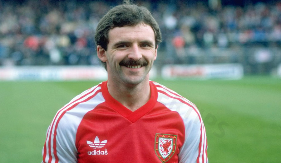 Gordon Davies – All-time top scorer and “match-carrying” expert