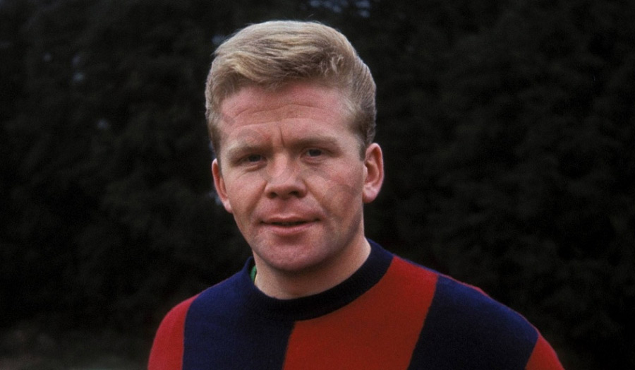 Helmut Haller - Technical midfielder, helped Bologna win Serie A with modern attacking style