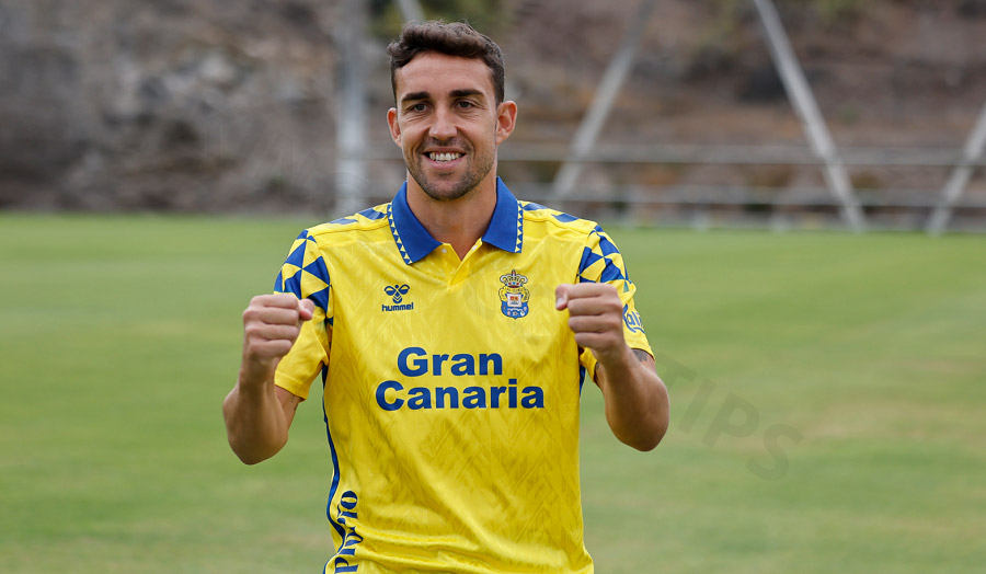 Jaime Mata - Sharp striker, bringing many goals for Girona