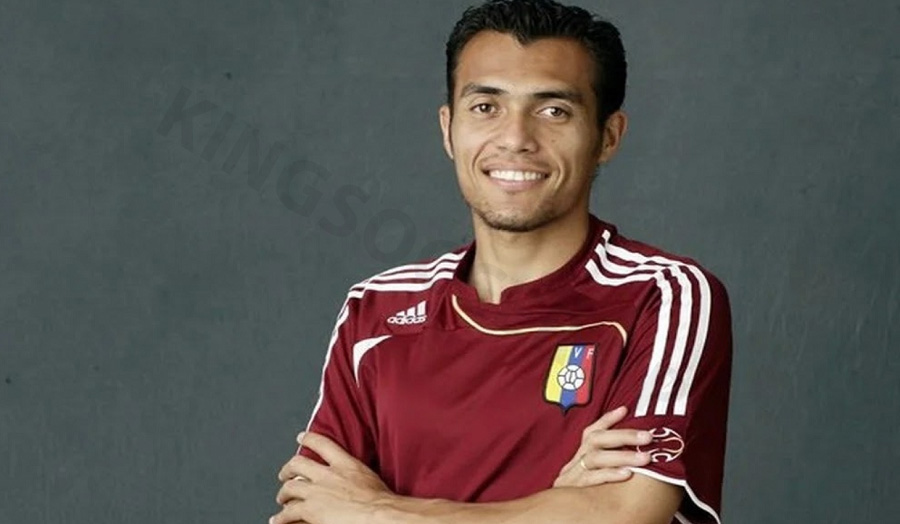 Juan Arango - Magical left foot, brings great free kicks and long-range goals