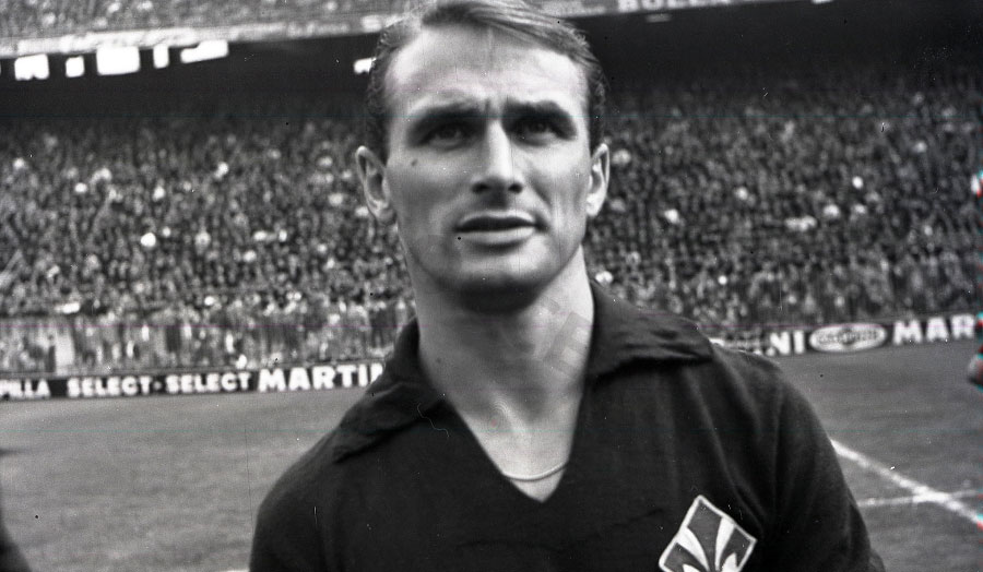 Kurt Hamrin is a 150-goal scorer and legendary winger for Fiorentina