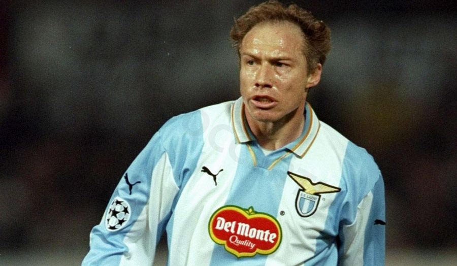 Néstor Sensini – Udinese's solid and experienced centre-back