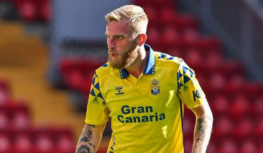 Oli McBurnie is an experienced pillar and important attacking soul of Las Palmas from the summer of 2024