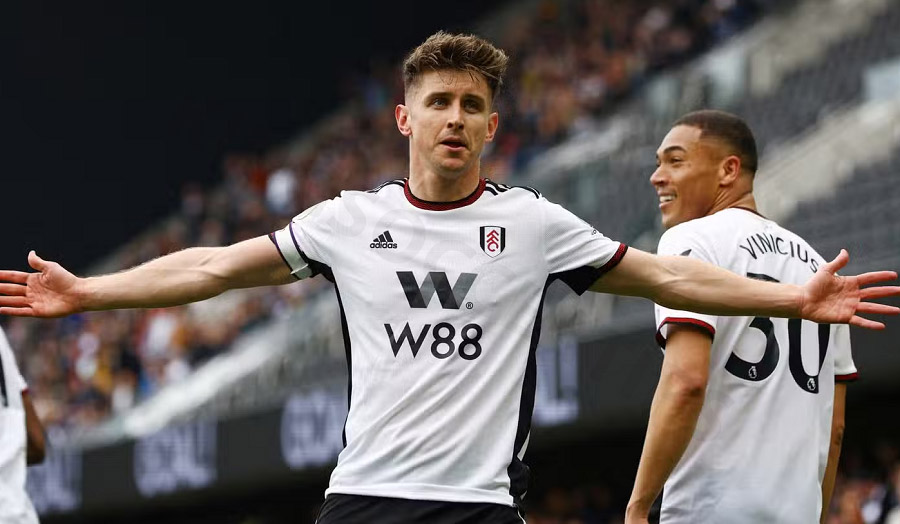 Tom Cairney – Midfield Conductor and Modern Stability Icon