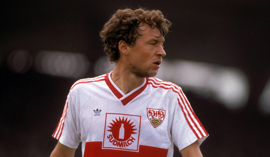 Karl Allgöwer – Dangerous long-range midfielder and tactical maestro
