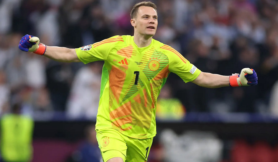 Manuel Neuer – The Sweeper Redefines the Goalkeeper Role