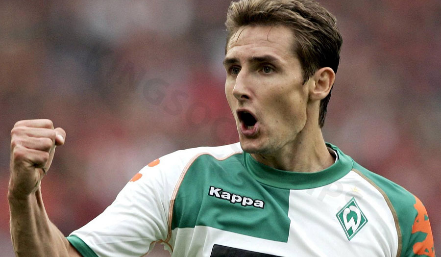Miroslav Klose – Striker with many goals, played for Bremen from 2004-2007