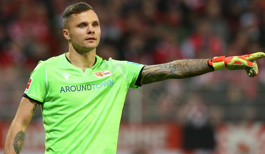 Rafal Gikiewicz – Goalkeeper with quick reflexes, made many saves for Union Berlin