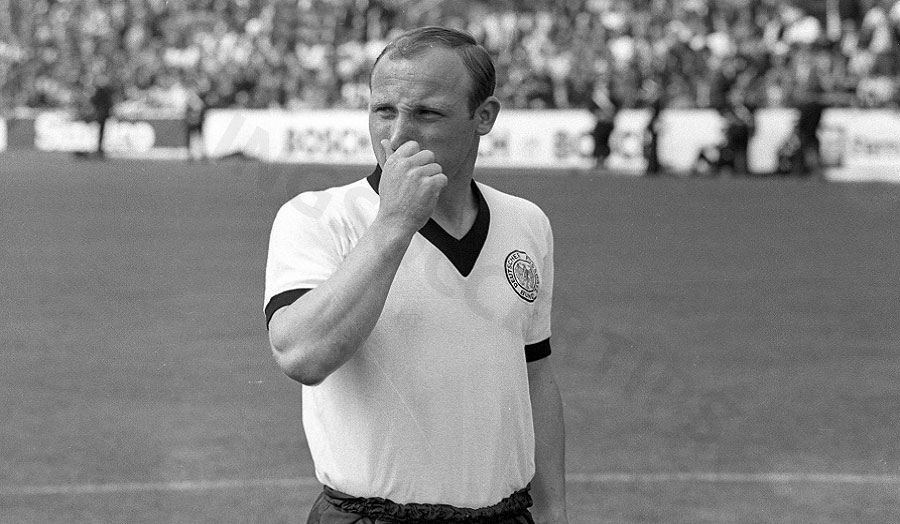 Uwe Seeler – The Loyal Legend, Symbol of Aspiration to Rise