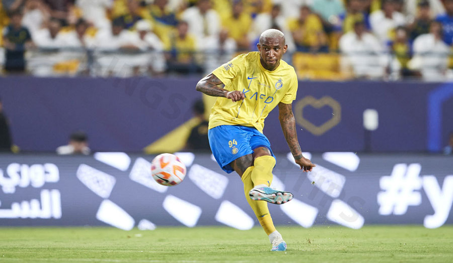 Anderson Talisca - The attacking midfielder scores like a striker and always creates breakthroughs from afar