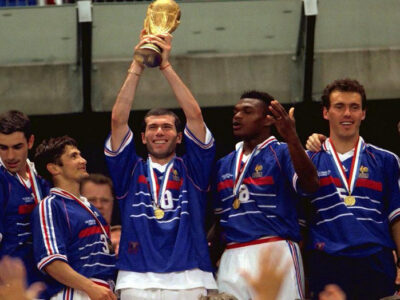 France 1998–2000: A balanced team with a modern, solid and effective playing style