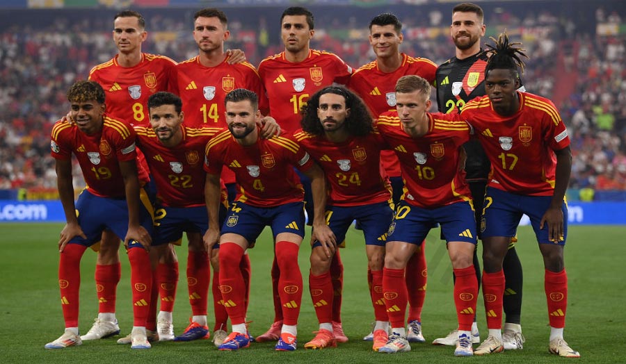 Spain - Control the game with tiki-taka, a style of play that requires patience and finesse