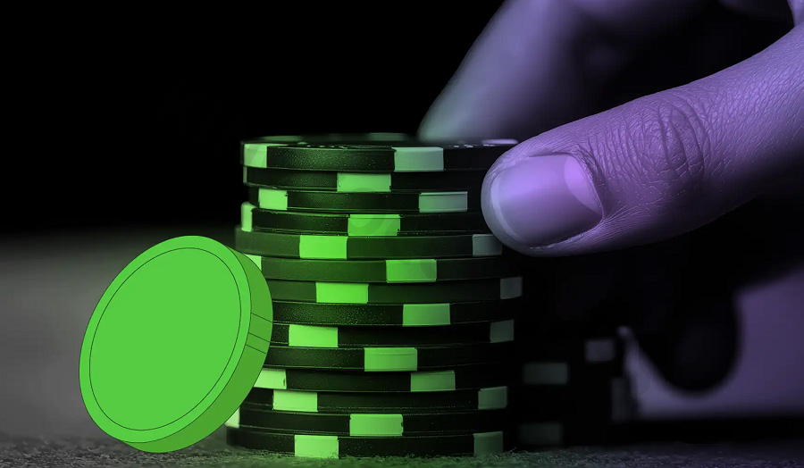 The crowd is easily led, and the bookies use volume as a trap to lure money into the door they want