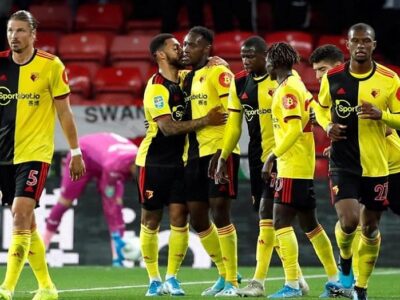 Watford (1999/00) - Loose defense, quick loss like a 'promotional combo'