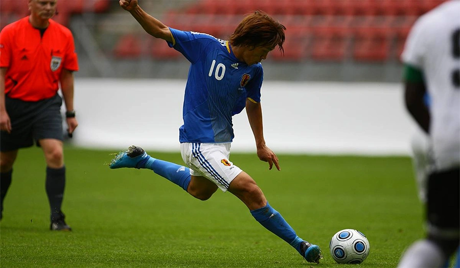 Shunsuke Nakamura, Japanese playmaker and free-kick maestro